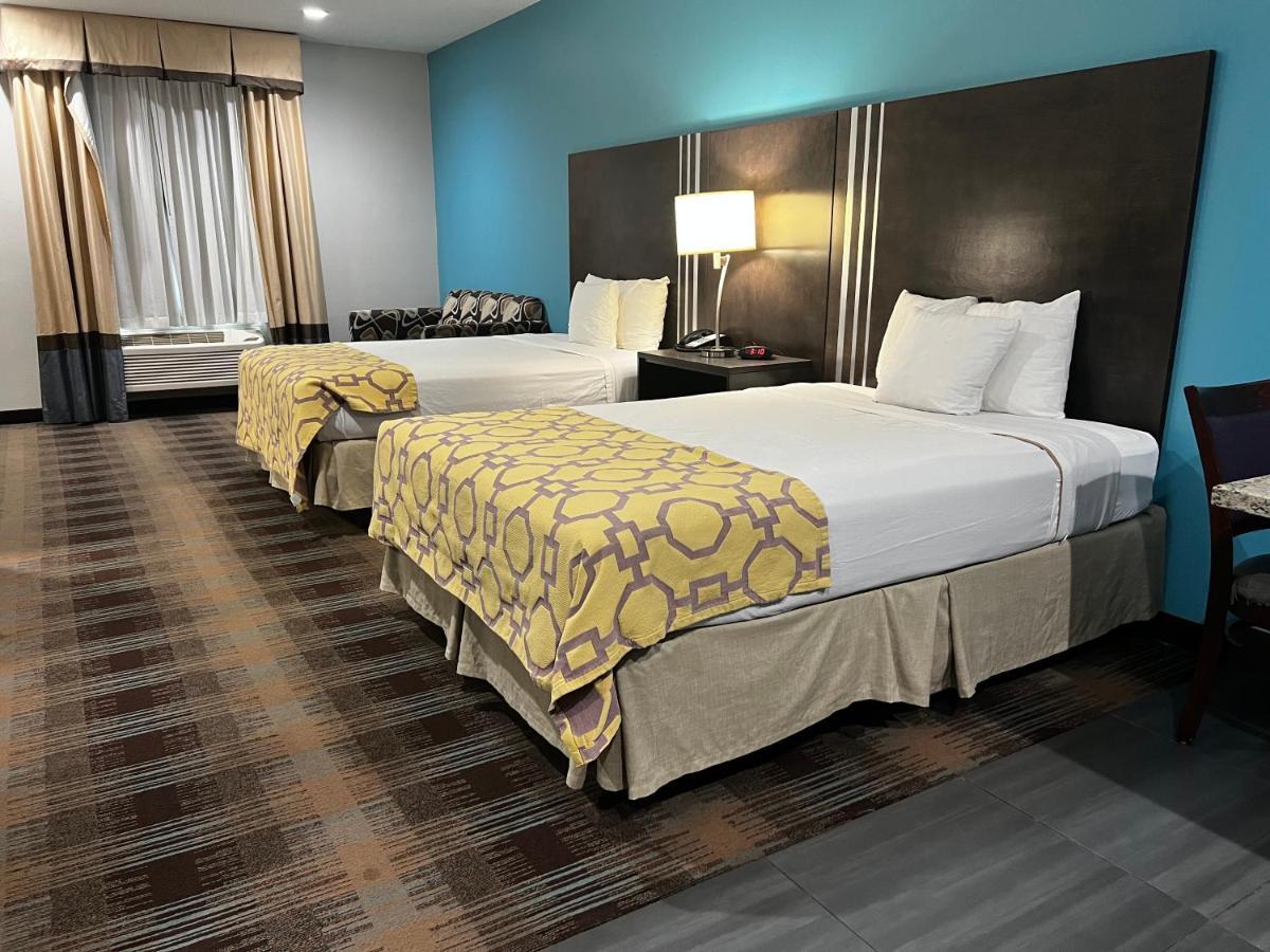Hotel Baymont By Wyndham Bryan College Station Exterior foto